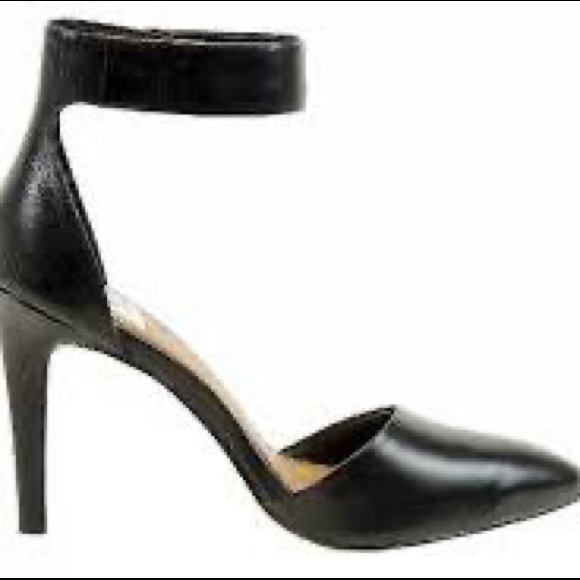 Dolce Vita Odetta Black Leather New Women’s ankle strap heel 8.5 - Picture 2 of 10